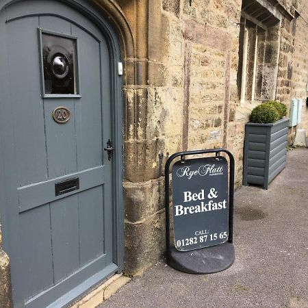 Rye Flatt Bed And Breakfast Colne  Esterno foto